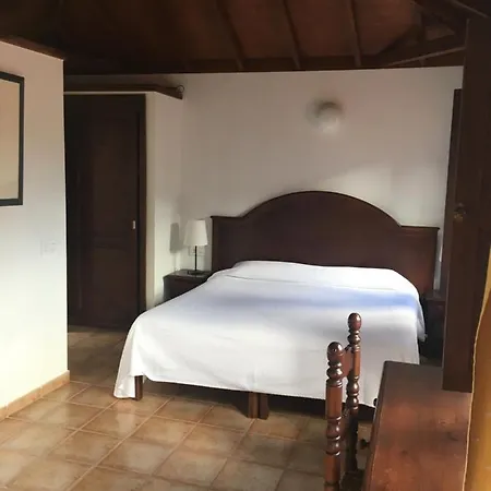 Rural Ibo Alfaro - Offline Hotel Hermigua